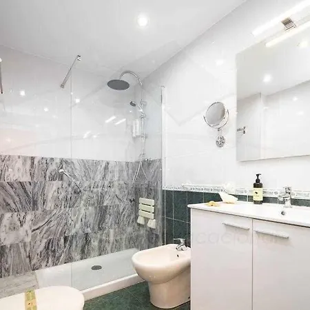 Colours Daire Oviedo